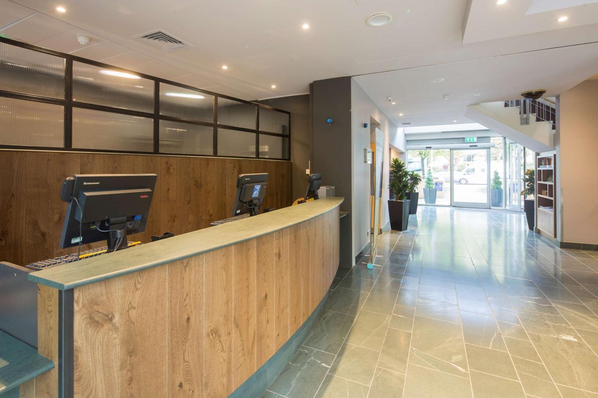 Hilton Garden Inn Bristol City Centre Экстерьер фото
