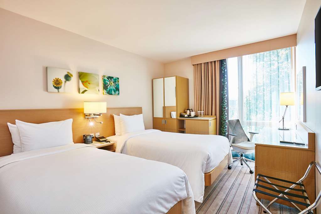 Hilton Garden Inn Bristol City Centre Номер фото